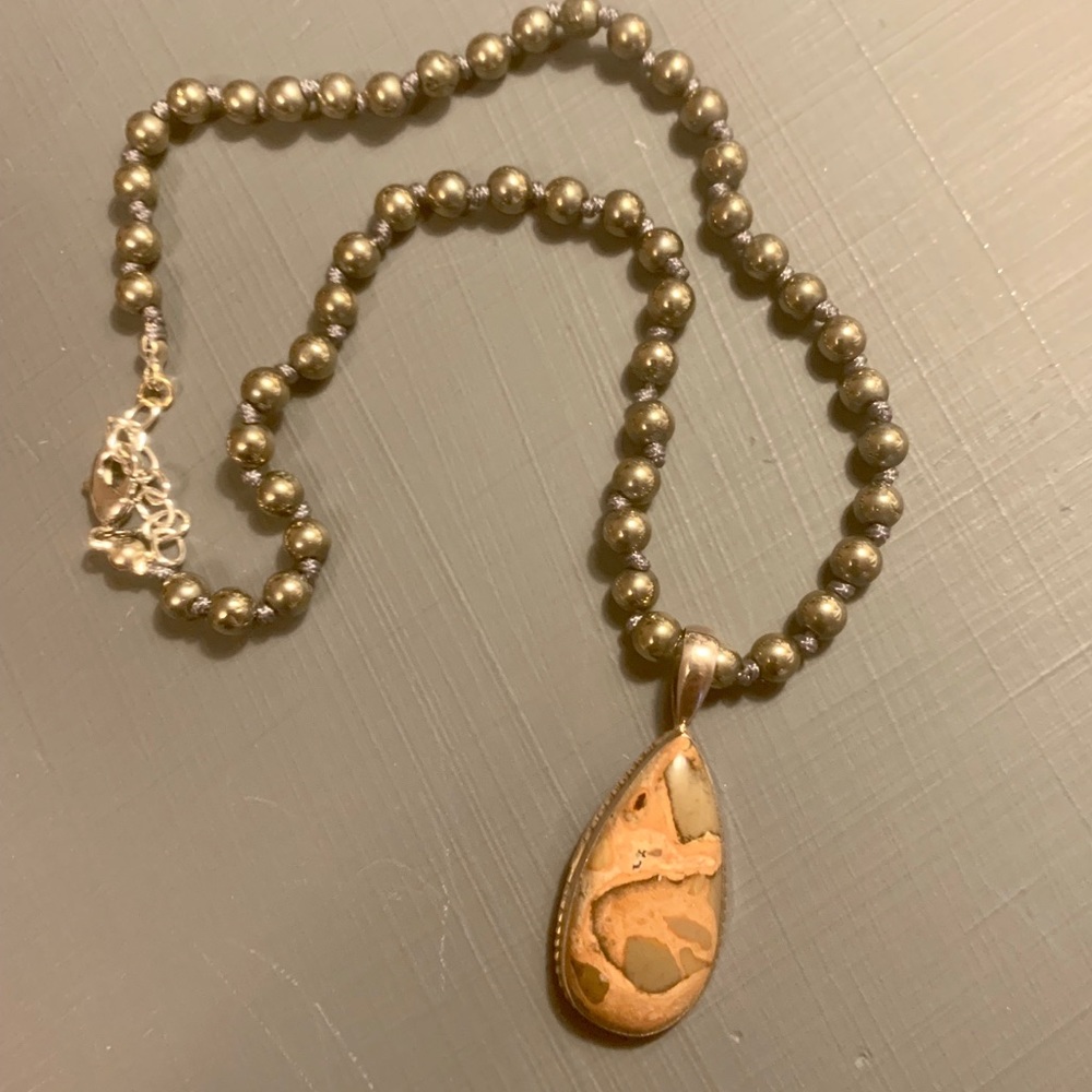 Orange dendrite agate necklace